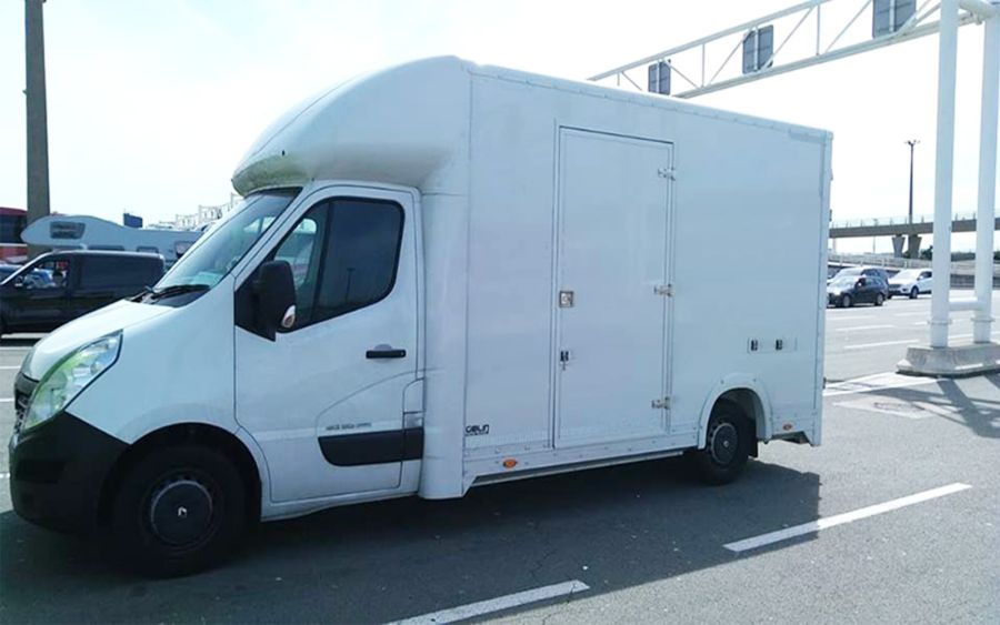 VJ Trasnport Van
